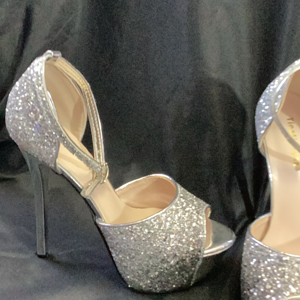 Silver Glitter Platform Heels - Picture 2 of 3